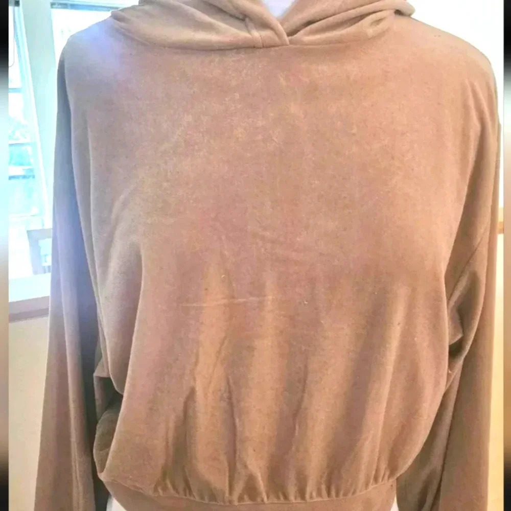 Express Velvet Velour Long Sleeve Cropped Hoodie Women’s Size M Butterscotch EUC - Picture 3 of 8